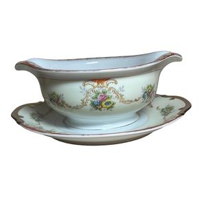 Vintage gravy boat Grace
